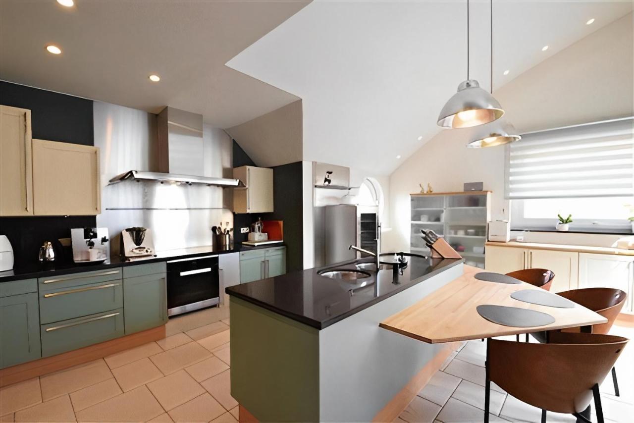 Apartment Big And Comfortable Triplex In Knokke-Heist